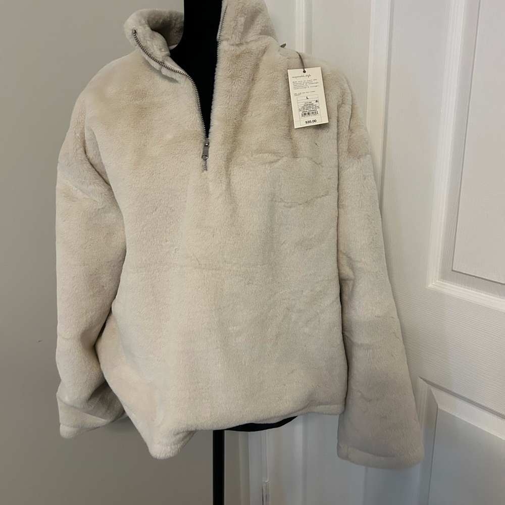 Target Women's Cream Sweater